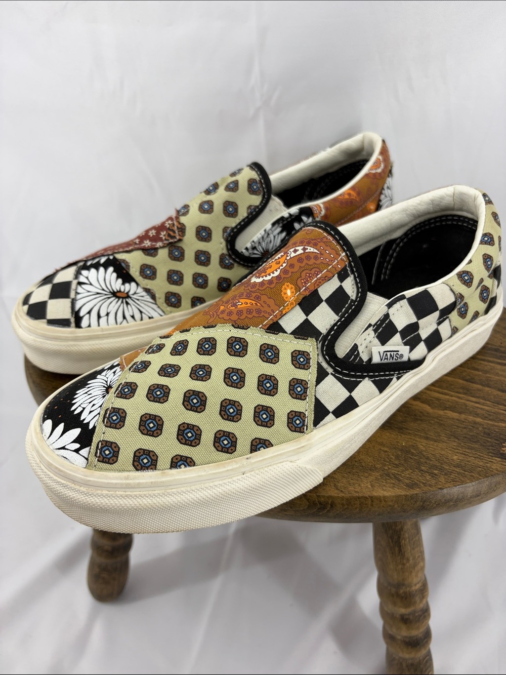 Vans Classic Tiger Patchwork Slip-On Loafers Sneakers, W 8.5, M 7